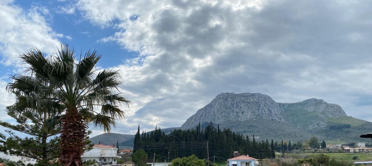 Pegasus House Hotel Corinth Buitenkant foto