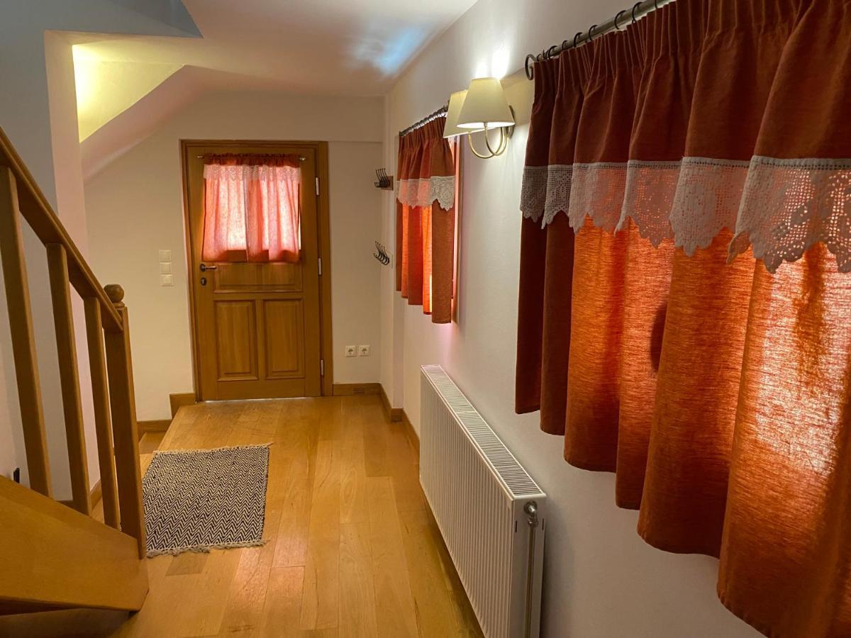 Pegasus House Hotel Corinth Buitenkant foto